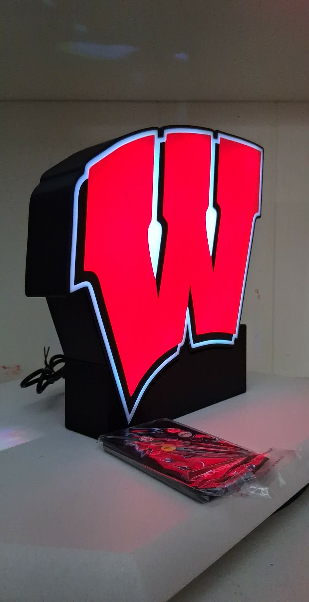 Wisconsin W LED light box – custom 3D printed – Lit Layer Creations